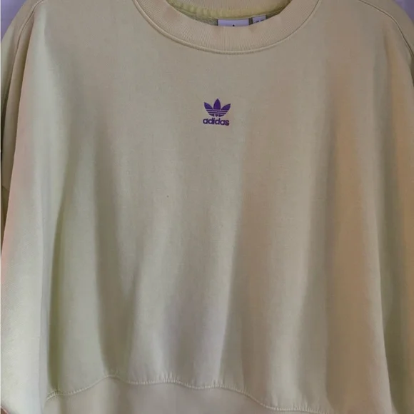 Adidas sweatshirt - Picture 3 of 3
